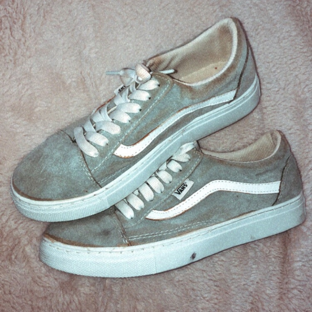 🦋blue suede vans